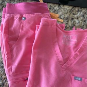 Figs Neon Pink Scrubs Medium Set